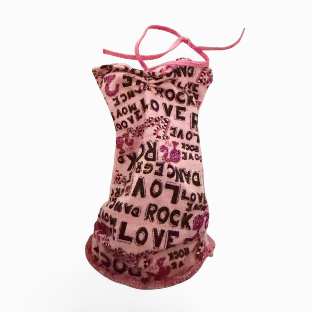 Fashionistas Barbie Doll Clothes Pink Barbie Love Print Dress 1980's 1990's CB4